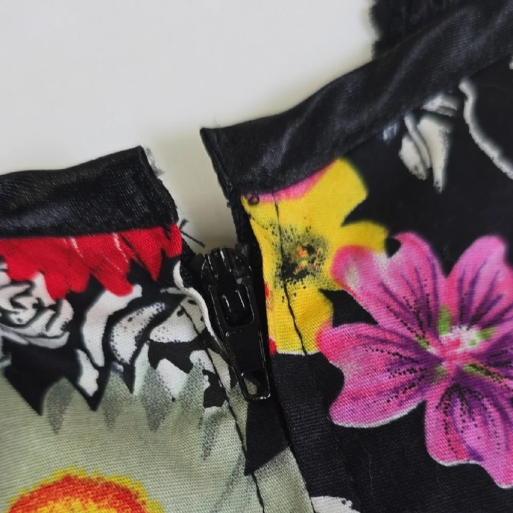 Hell Bunny Flloral Skull Buster Corset Top Size Large - Picture 4 of 8